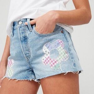Levi’s Shorts Cutoffs Fresh as a Daisy 501 Button fly, 150 Anniversary Plus Size